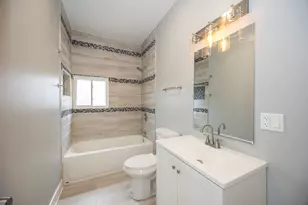 3721 W 57th St, Chicago, IL 60629 - Photo 17