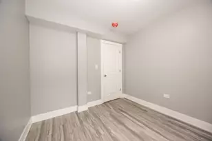 3721 W 57th St, Chicago, IL 60629 - Photo 29