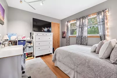 3648 N Overhill Avenue, Chicago, IL 60634 - Photo 9