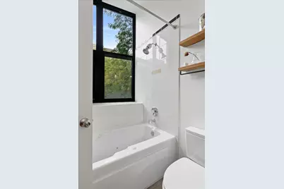 1670 N Claremont Avenue #101, Chicago, IL 60647 - Photo 13