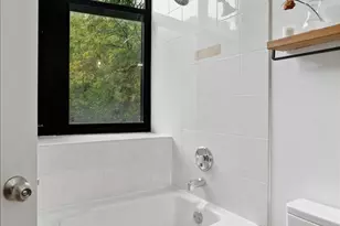 1670 N Claremont Ave, Chicago, IL 60647 - Photo 13