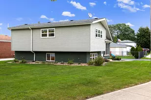 501 N Main St, Lombard, IL 60148 - Photo 3