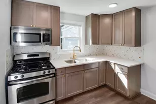 605 E 88th Pl, Chicago, IL 60619 - Photo 15