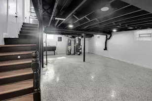 605 E 88th Pl, Chicago, IL 60619 - Photo 31