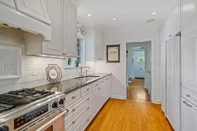 2910 Orchard Lane, Wilmette, IL 60091 - Photo 13