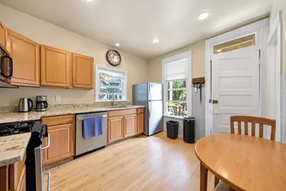 1535 W Grace Street, Chicago, IL 60613 - Photo 3