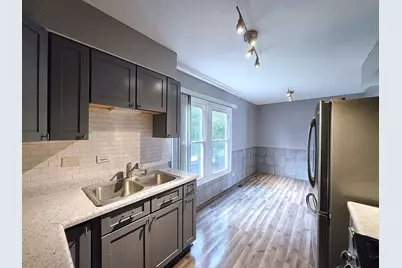 1912 Governors Lane #1912, Hoffman Estates, IL 60169 - Photo 5