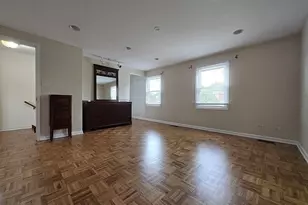 1912 Governors Ln, Hoffman Estates, IL 60169 - Photo 13