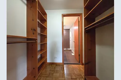 1912 Governors Lane #1912, Hoffman Estates, IL 60169 - Photo 15