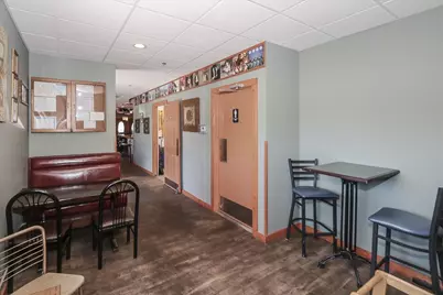 101-103 E Irving Park Road, Roselle, IL 60172 - Photo 19