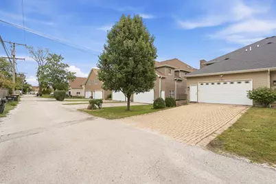 230 S Cass Avenue, Westmont, IL 60559 - Photo 33