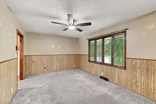 1572 Winnetka St, Dixon, IL 61021 - Photo 13