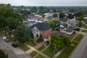 8105 N Oconto Ave, Niles, IL 60714 - Photo 49