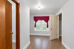 20 Division St, Algonquin, IL 60102 - Photo 13