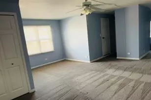 10551 S Kedzie Ave, Chicago, IL 60655 - Photo 17