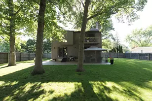 38013 N Russell Ave, Beach Park, IL 60087 - Photo 37