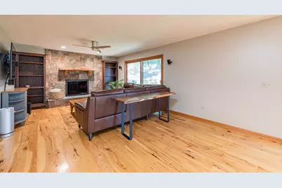38013 N Russell Avenue, Beach Park, IL 60087 - Photo 9
