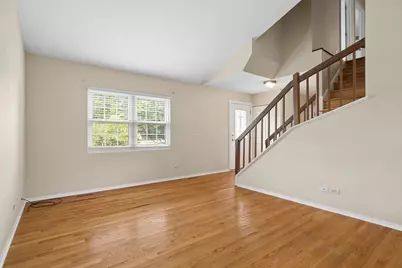 2013 Vanderbilt Court, Naperville, IL 60565 - Photo 3