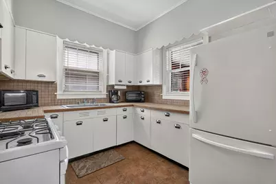 1131 Troost Avenue, Forest Park, IL 60130 - Photo 11