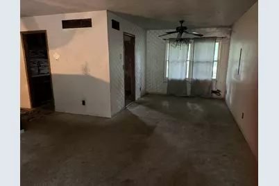 1405 Essex Court, Normal, IL 61761 - Photo 5