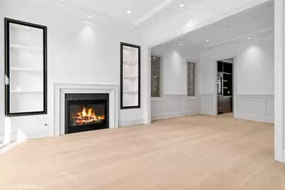 2163 W Windsor Avenue, Chicago, IL 60625 - Photo 3