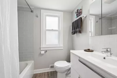 2916 W Fargo Avenue, Chicago, IL 60645 - Photo 17