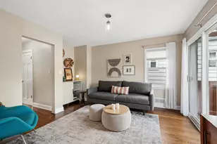 2916 W Fargo Ave, Chicago, IL 60645 - Photo 9