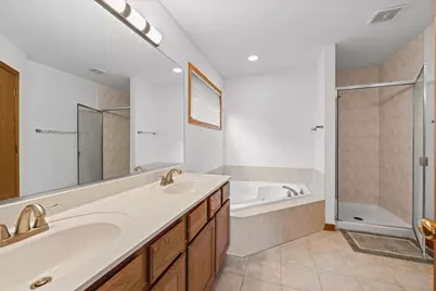 3780 Wilke Road, Rolling Meadows, IL 60008 - Photo 17