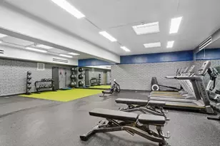 707 W Sheridan Rd, Chicago, IL 60613 - Photo 17