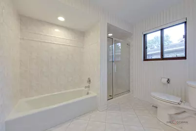 2457 Seville Circle, Northbrook, IL 60062 - Photo 25