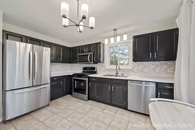 2522 Charleston Drive #2, Schaumburg, IL 60193 - Photo 5