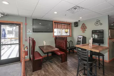 101-103 E Irving Park Road, Roselle, IL 60172 - Photo 17