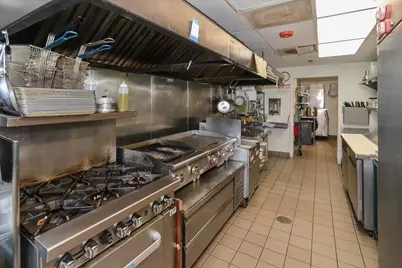 101-103 E Irving Park Road, Roselle, IL 60172 - Photo 23