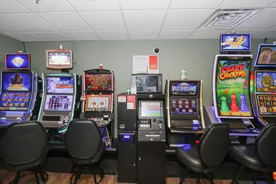 101-103 E Irving Park Road, Roselle, IL 60172 - Photo 3