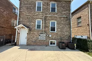 1637 Elmwood Ave, Berwyn, IL 60402 - Photo 9