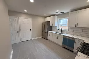 1637 Elmwood Ave, Berwyn, IL 60402 - Photo 5