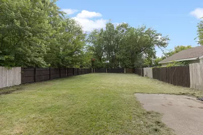 1322 Garrison Avenue, Rockford, IL 61103 - Photo 13