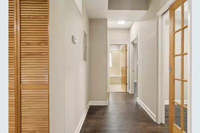 1336 W Estes Avenue #2N, Chicago, IL 60626 - Photo 11