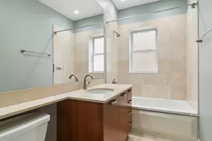 1336 W Estes Ave, Chicago, IL 60626 - Photo 13