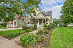 202 N 5th St, Saint Charles, IL 60174 - Photo 45