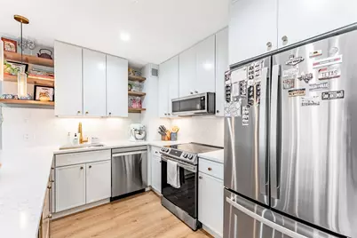 3600 N Lake Shore Drive #907, Chicago, IL 60613 - Photo 5