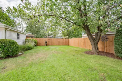 461 E Cherry Hill Drive, Addison, IL 60101 - Photo 21
