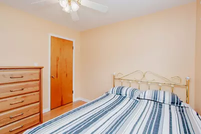 461 E Cherry Hill Drive, Addison, IL 60101 - Photo 11