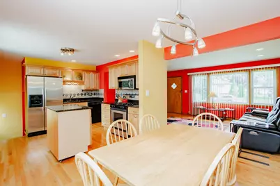 461 E Cherry Hill Drive, Addison, IL 60101 - Photo 5