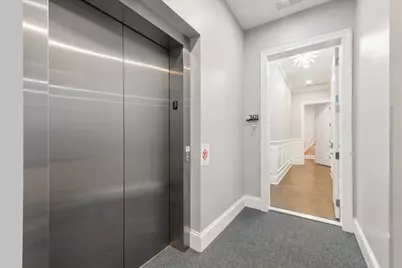 4802 N Bell Avenue #301, Chicago, IL 60625 - Photo 3