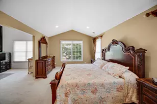 22 Red Tail Dr, Hawthorn Woods, IL 60047 - Photo 13