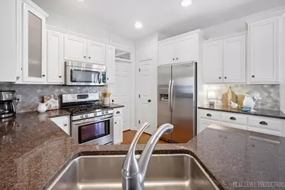 39W147 Herrington Boulevard, Geneva, IL 60134 - Photo 15