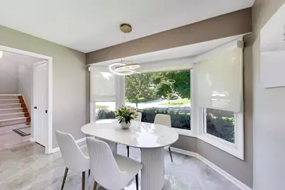 1939 Clover Road, Northbrook, IL 60062 - Photo 9