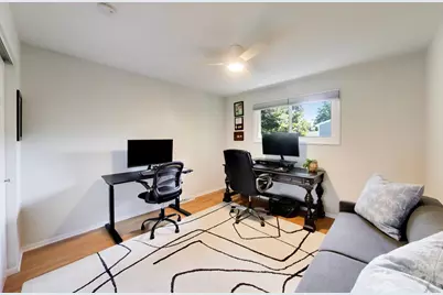 1939 Clover Road, Northbrook, IL 60062 - Photo 21