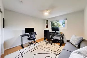 1939 Clover Rd, Northbrook, IL 60062 - Photo 21